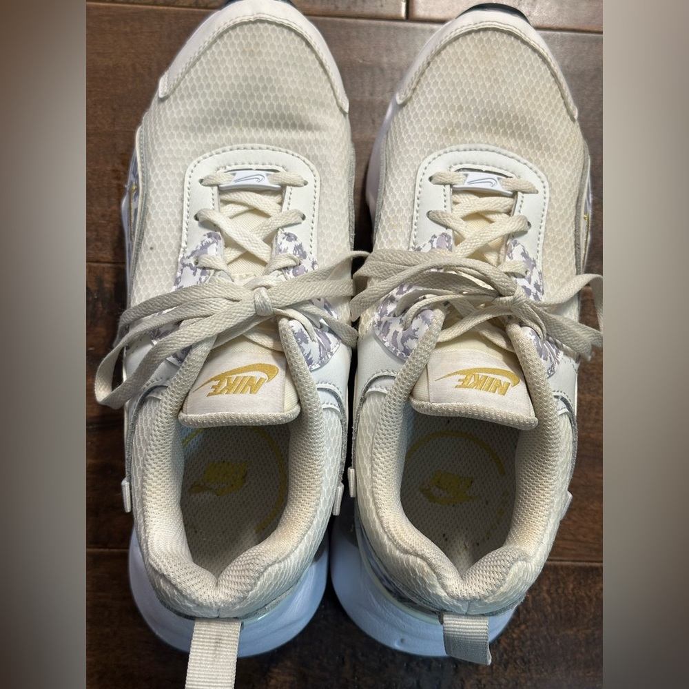 Women's Nike RYZ 365 2 White/Light Bone/Sail/Archio Brown Sneakers - Picture 8 of 11